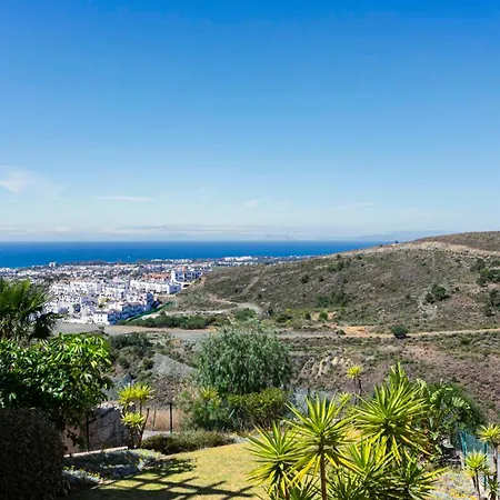 Elegante Piso En Benahavis Con Vista Al Mar * Estepona